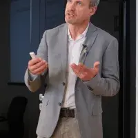 Profesor Holger Schünemann